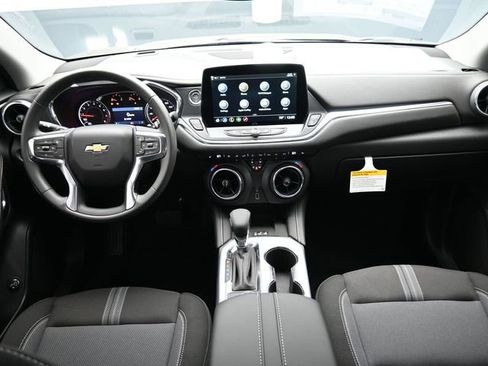 New 2026 Chevrolet Blazer LT w/ Convenience Package AWD/4WD image 24
