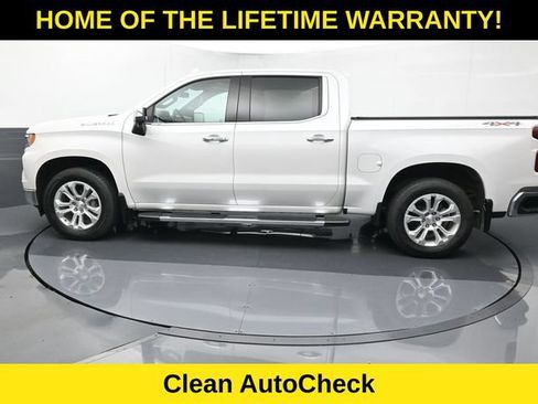 Used 2022 Chevrolet Silverado 1500 LTZ AWD/4WD image 4