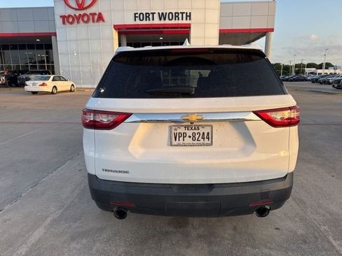 Used 2019 Chevrolet Traverse LS FWD image 6