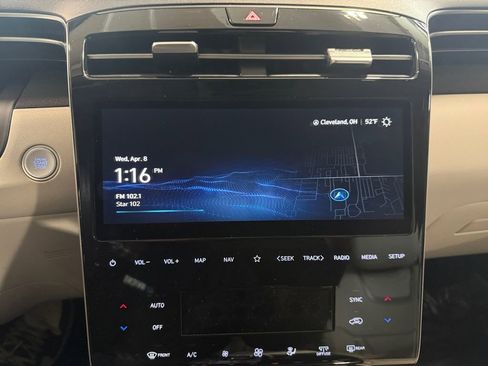 Used 2023 Hyundai Tucson Limited image 22