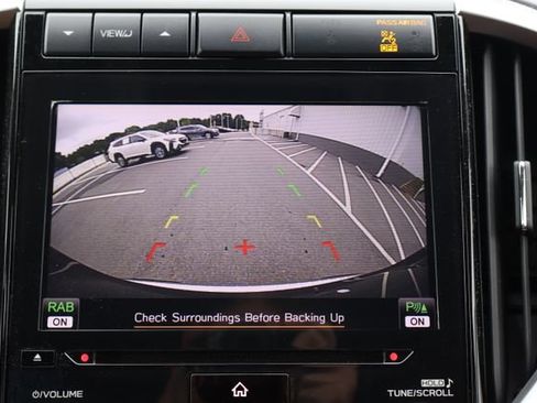 Used 2019 Subaru Ascent Touring AWD/4WD image 12