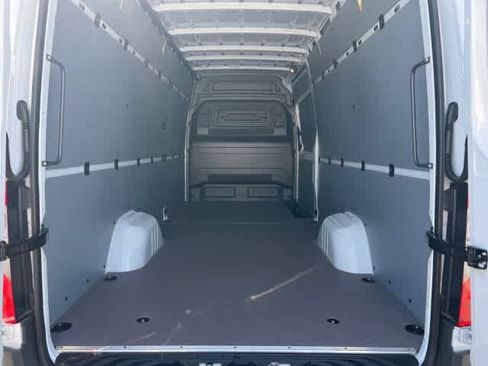 New 2026 Mercedes-Benz Sprinter 2500 image 6