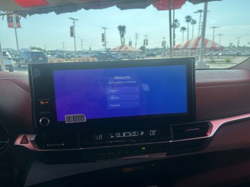 New 2026 Toyota Sienna XLE FWD image 22