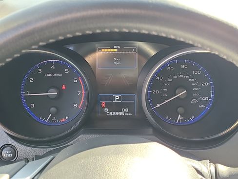 Used 2018 Subaru Outback 2.5i Premium image 23