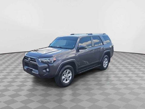 Used 2021 Toyota 4Runner SR5 Premium AWD/4WD image 4