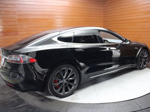 Used 2019 Tesla Model S Performance AWD/4WD image 14