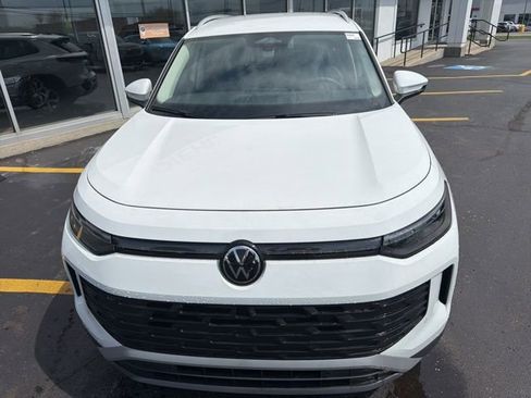 New 2026 Volkswagen Tiguan SE AWD/4WD image 12