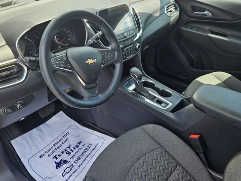 Used 2024 Chevrolet Equinox LT image 9