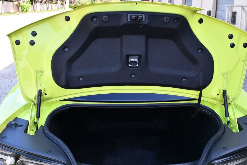 Used 2021 Chevrolet Camaro SS RWD image 18
