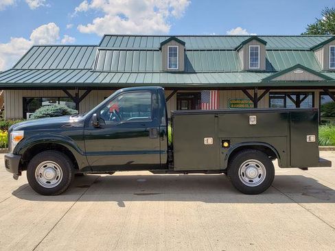 Used 2013 Ford F250 XL image 2