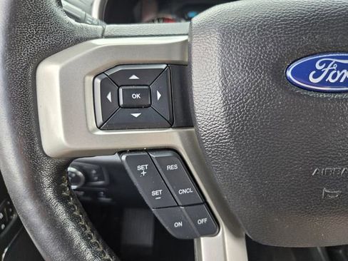 Used 2020 Ford F150 Lariat w/ Equipment Group 502A Luxury AWD/4WD image 30