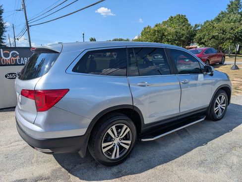 Used 2018 Honda Pilot EX-L image 4