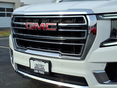 Used 2022 GMC Yukon SLT image 35