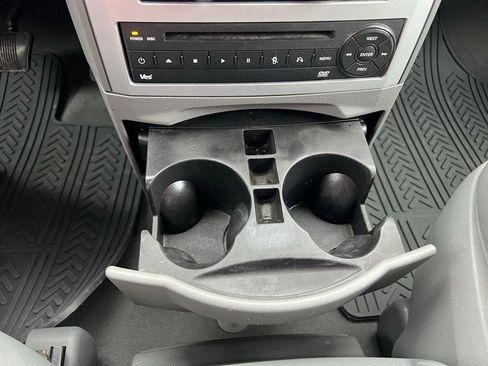 Used 2008 Chrysler Town & Country Touring image 32