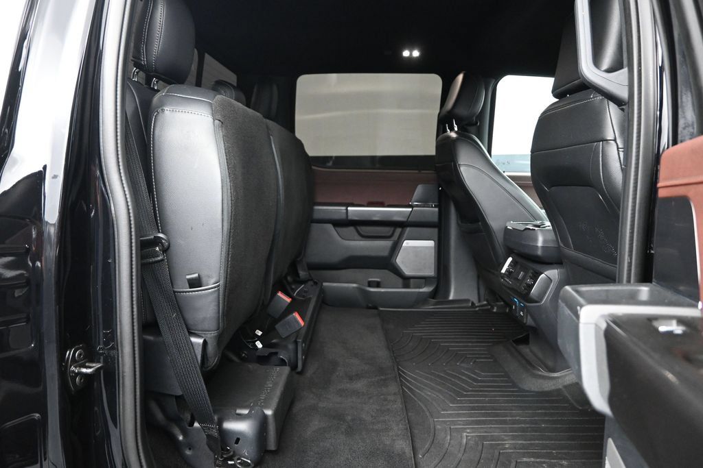 Used 2021 Ford F150 Lariat AWD/4WD image 11