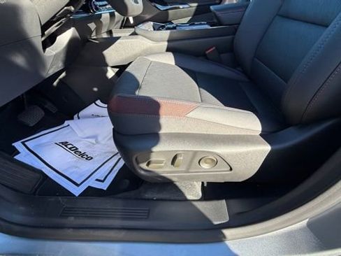 New 2026 Chevrolet Equinox RS image 20