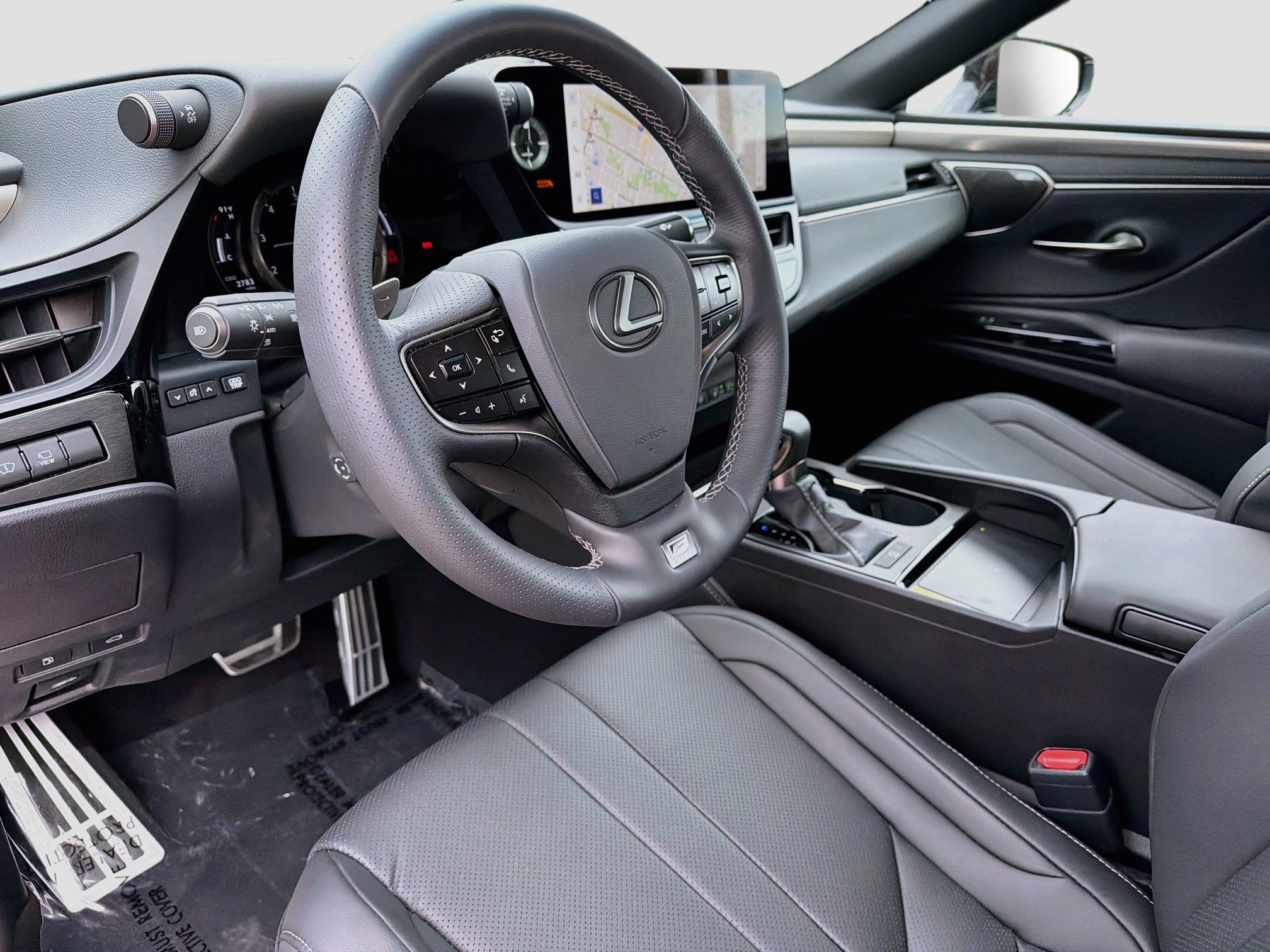 Used 2025 Lexus ES 350 F Sport w/ Accessory Package (Z1) FWD image 25