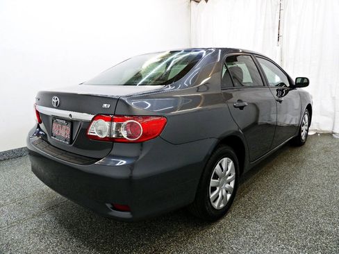 Used 2011 Toyota Corolla LE FWD image 6