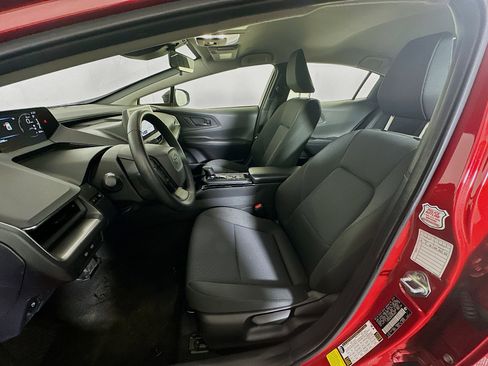 Used 2024 Toyota Prius LE image 13