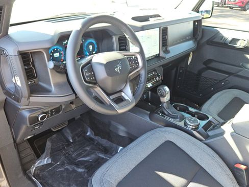 New 2025 Ford Bronco Big Bend image 7