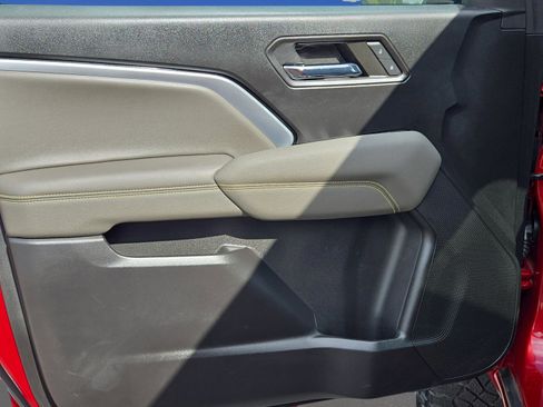 Certified 2024 Chevrolet Colorado ZR2 w/ Technology Package image 13