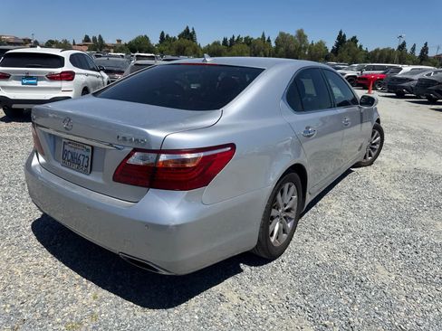 Used 2010 Lexus LS 460 RWD image 5