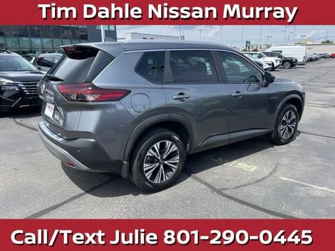 Used 2023 Nissan Rogue SV w/ SV Premium Package AWD/4WD image 12