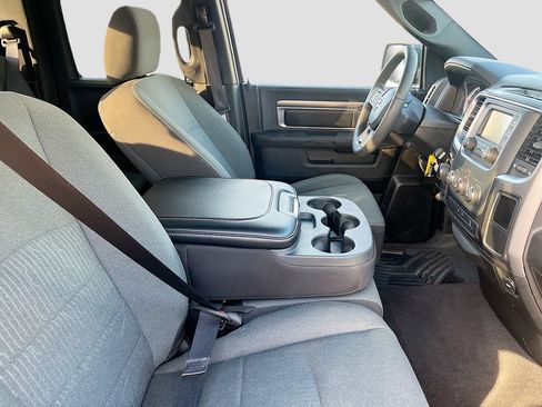 Used 2023 RAM 1500 Warlock AWD/4WD image 24