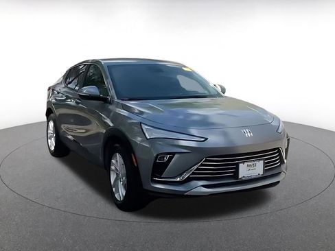 Used 2025 Buick Envista Preferred image 3