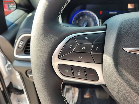 New 2026 Chrysler Voyager LX image 29