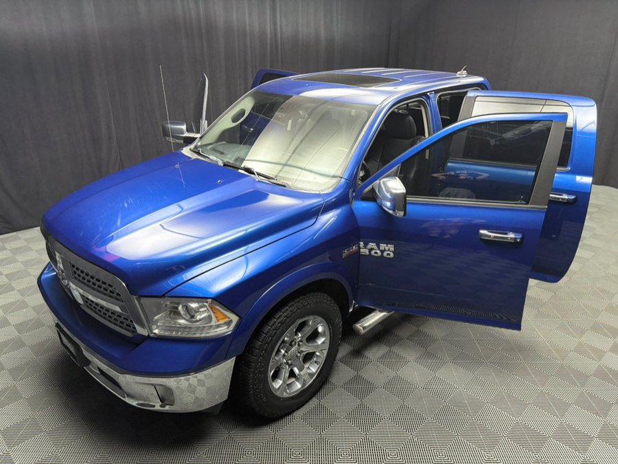 Used 2015 RAM 1500 Laramie w/ Convenience Group AWD/4WD image 18
