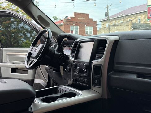 Used 2016 RAM 2500 Big Horn AWD/4WD image 24