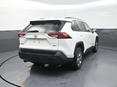 Used 2024 Toyota RAV4 XLE FWD image 8