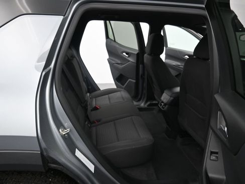 Used 2025 Chevrolet Equinox LT image 12