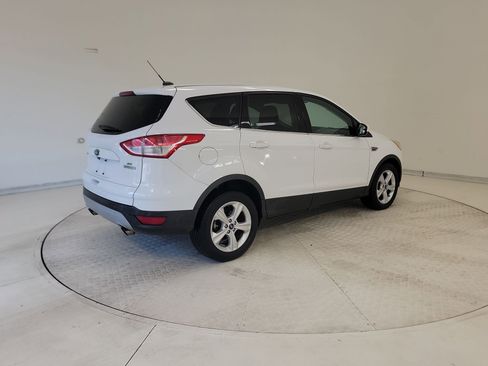 Used 2014 Ford Escape SE image 6