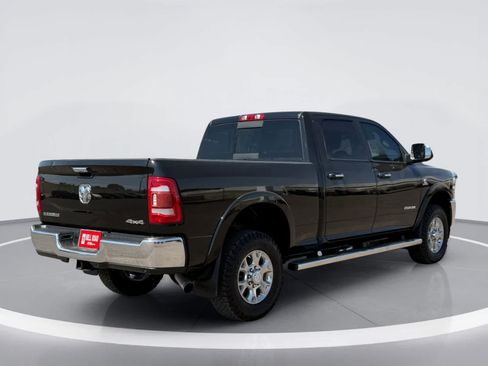 Used 2022 RAM 2500 Laramie AWD/4WD image 9