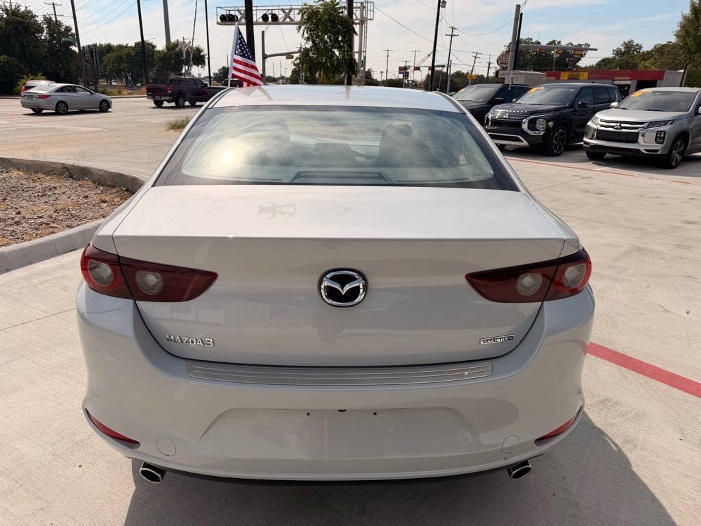 Used 2025 MAZDA MAZDA3 s FWD image 4