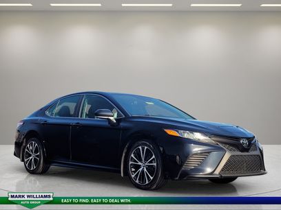 Used 2020 Toyota Camry SE w/ Audio Package