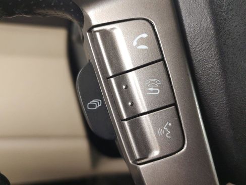 Used 2016 Honda Odyssey EX-L image 17