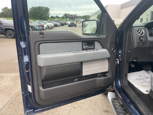 Used 2014 Ford F150 XLT w/ Equipment Group 302A Luxury AWD/4WD image 11