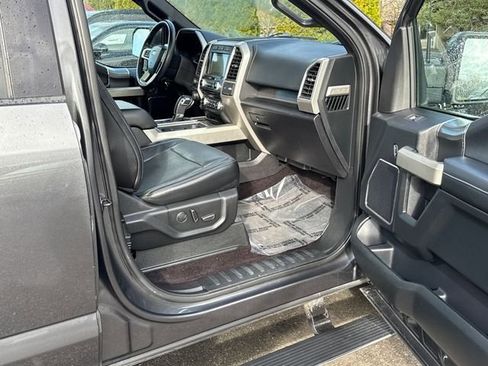 Used 2017 Ford F150 Lariat w/ Equipment Group 502A Luxury image 30