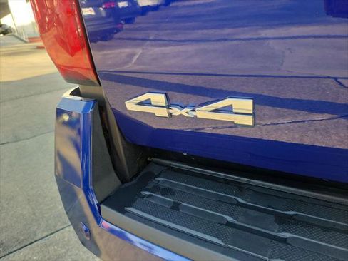 Certified 2025 Toyota Tacoma SR5 image 4