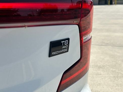 Certified 2024 Volvo S60 T8 Plus w/ Climate Package AWD/4WD image 37