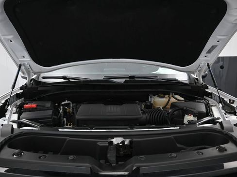 Certified 2023 Chevrolet Suburban Premier RWD image 29