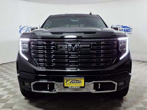 Used 2025 GMC Sierra 1500 Denali Ultimate image 3