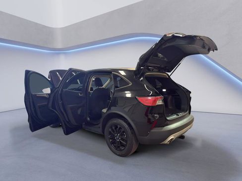 Used 2020 Ford Escape SE Sport AWD/4WD image 10