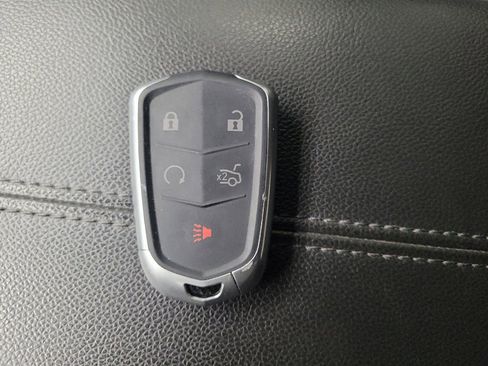 Used 2019 GMC Terrain SLE w/ Driver Convenience Package AWD/4WD image 32