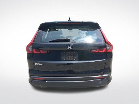 Used 2023 Honda CR-V LX image 7