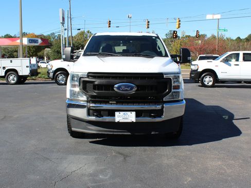 Used 2022 Ford F250 XL w/ Power Equipment Group image 8