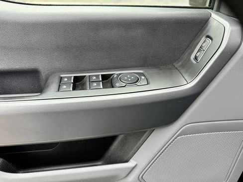 Used 2024 Ford F250 XLT image 13